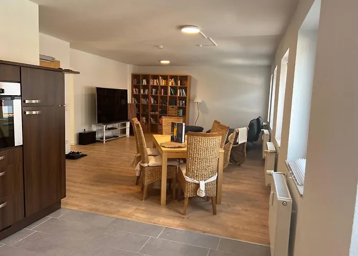 110qm Nahe Rhein Apartamento Krefeld